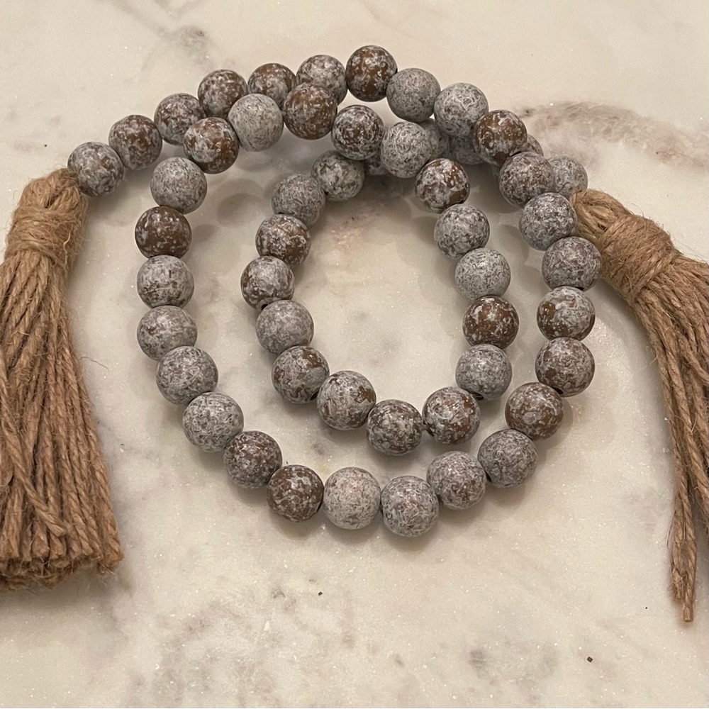 Wood Bead Garland in Painted Gray NWOT